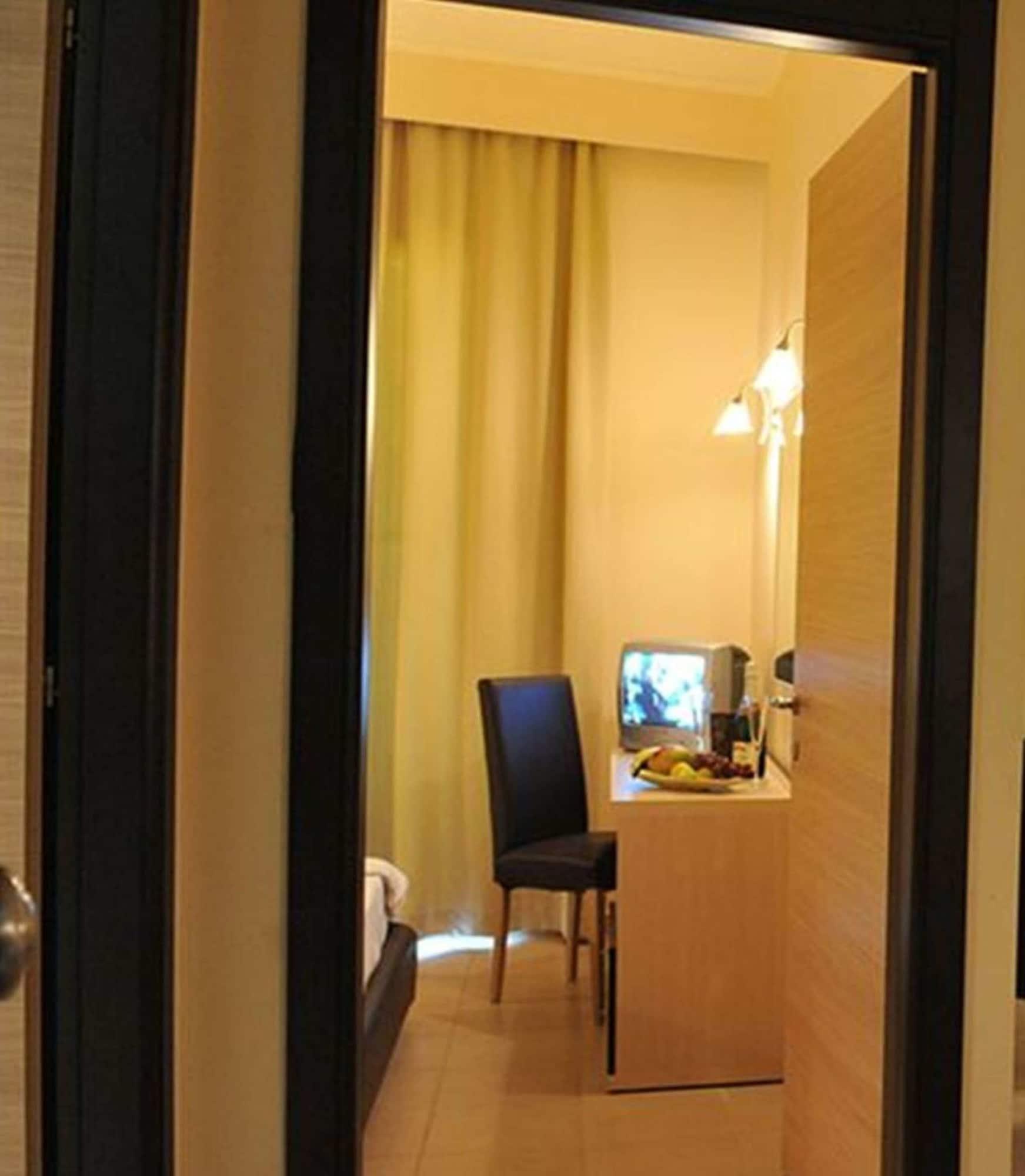 Santa Helena Hotel Ялиссос Экстерьер фото